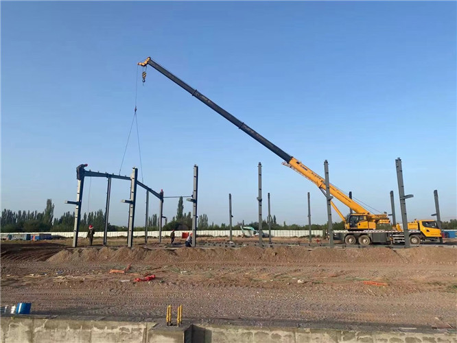 革吉县夜间、节假日作业是否有加价？加价比例多少？